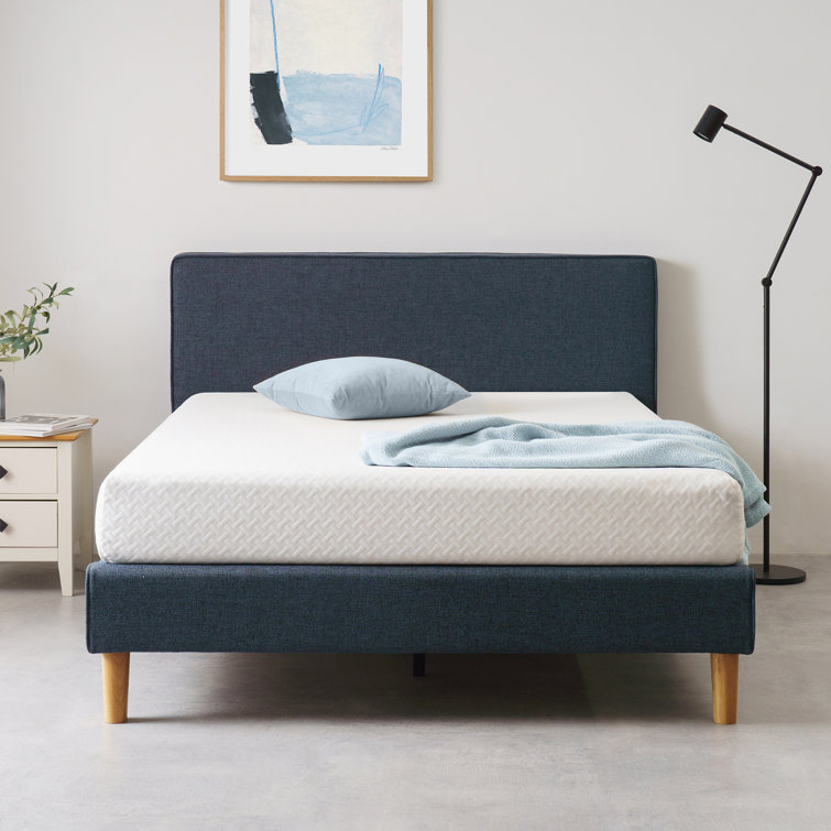 ZINUS Cool Feel 8'' Mattress in WONDERBOX Compressed Packaging